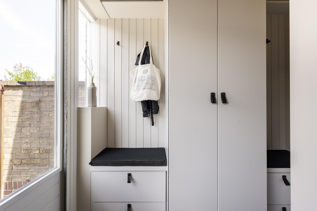 Tussenwoning te koop: Jan Steenstraat 74, Sliedrecht
