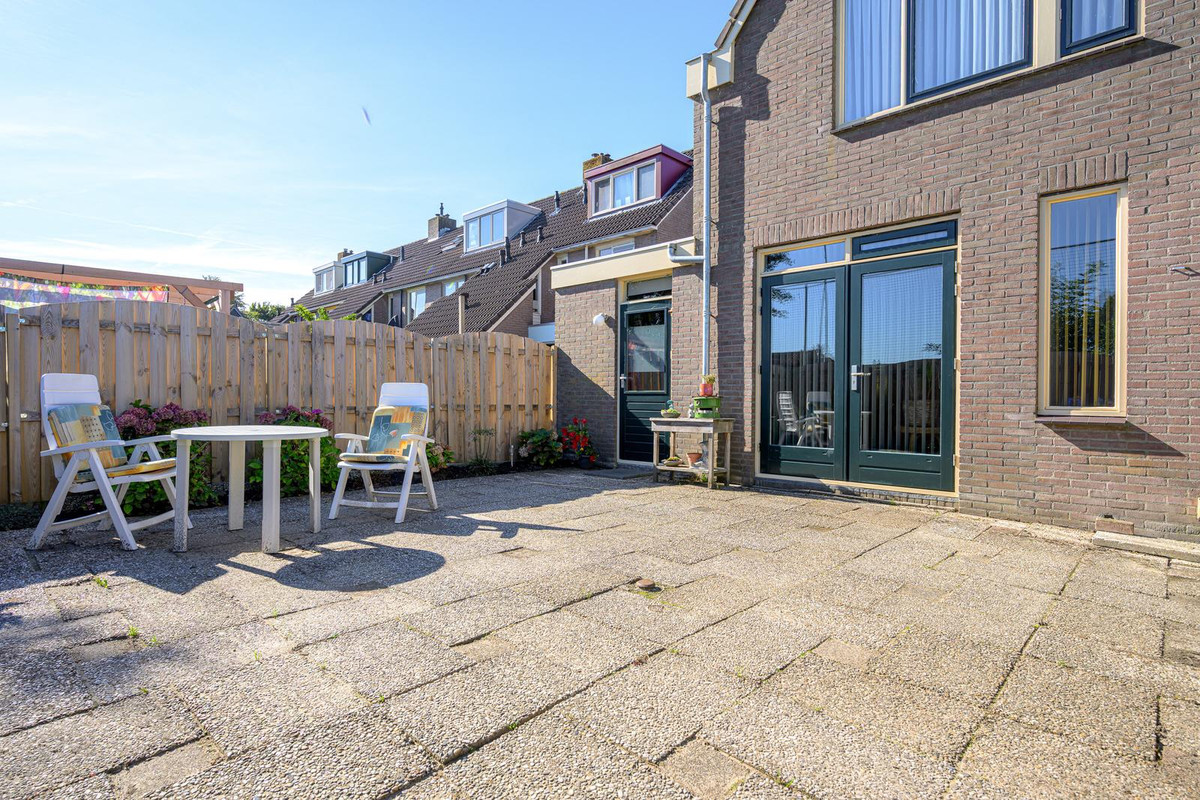 Hoekwoning te koop: Zuidgouw 25, Ursem