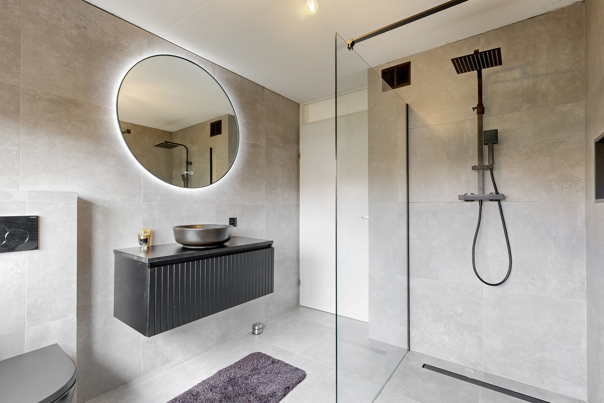 Tussenwoning te koop: Sint Rochusstraat 9, Stein