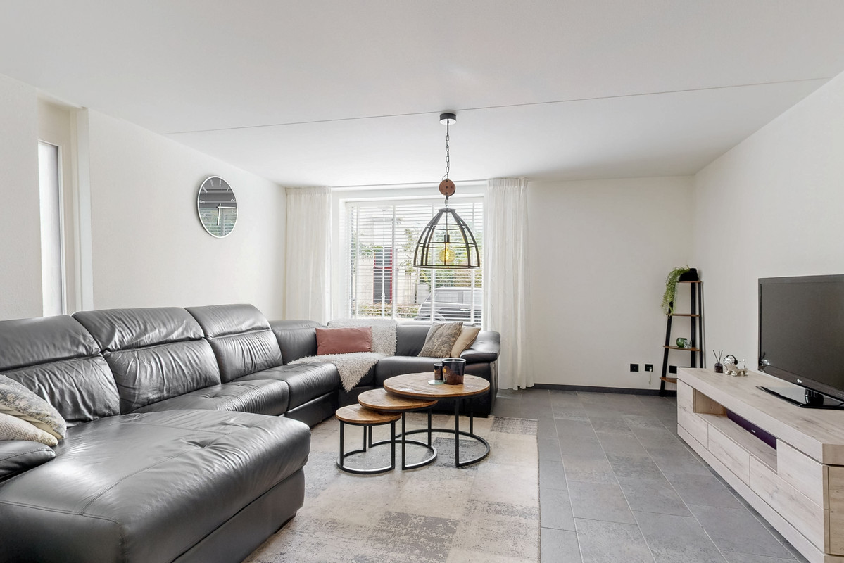 Tussenwoning te koop: Sint Rochusstraat 9, Stein