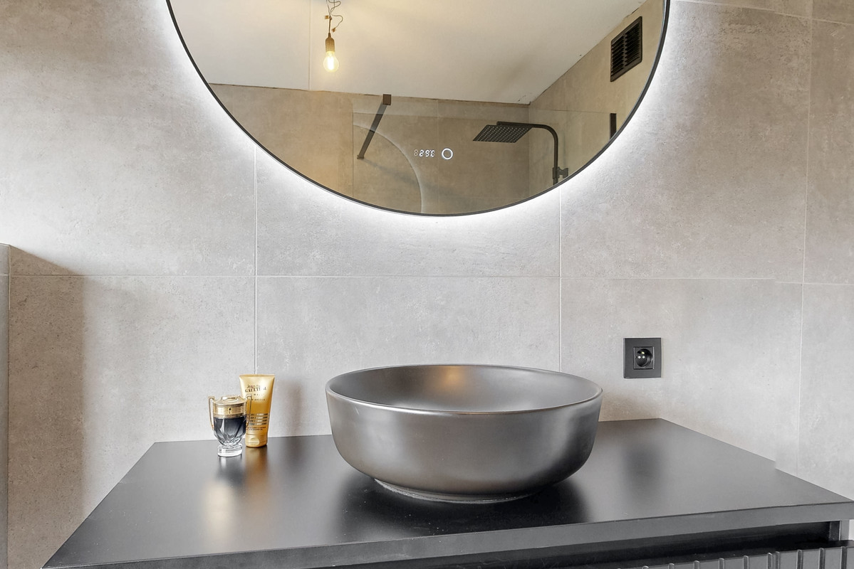 Tussenwoning te koop: Sint Rochusstraat 9, Stein