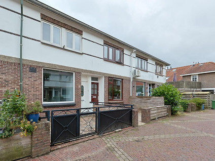 Leliestraat 8