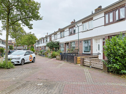 Leliestraat 8