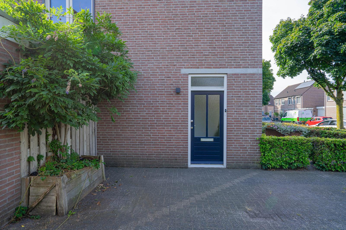 Twee-onder-één-kap te koop: Burgemeester Diepstratenlaan 56, Bakel