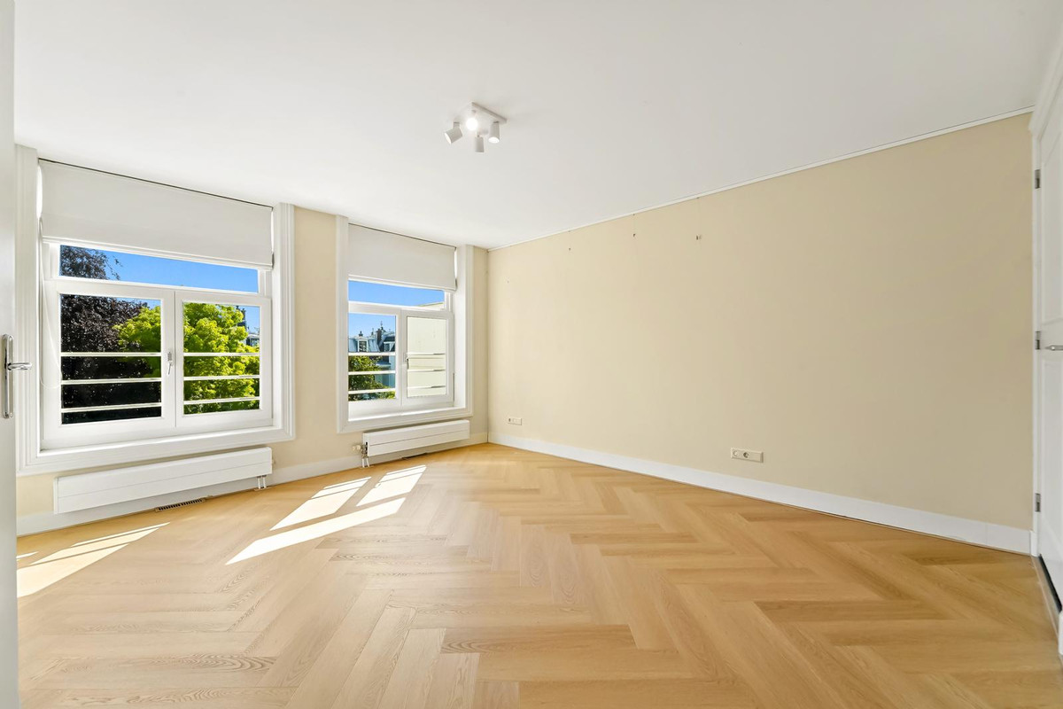 Appartement te huur: Nassauplein 26C, 'S-Gravenhage