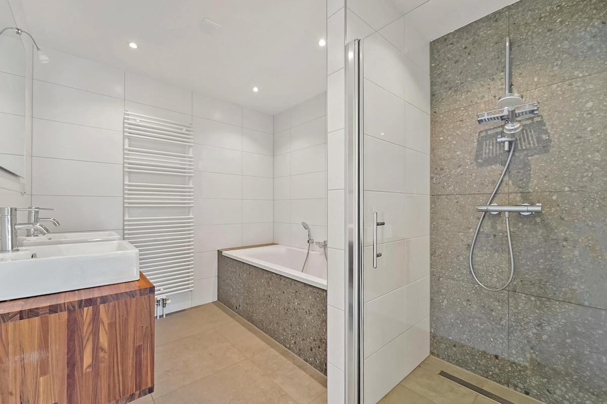 Appartement te huur: Nassauplein 26C, 'S-Gravenhage