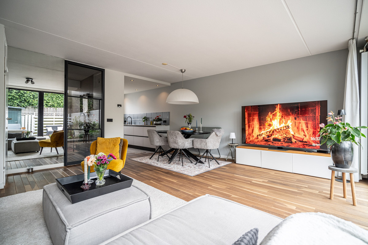 Tussenwoning te koop: Ponyweide 122, Zoetermeer