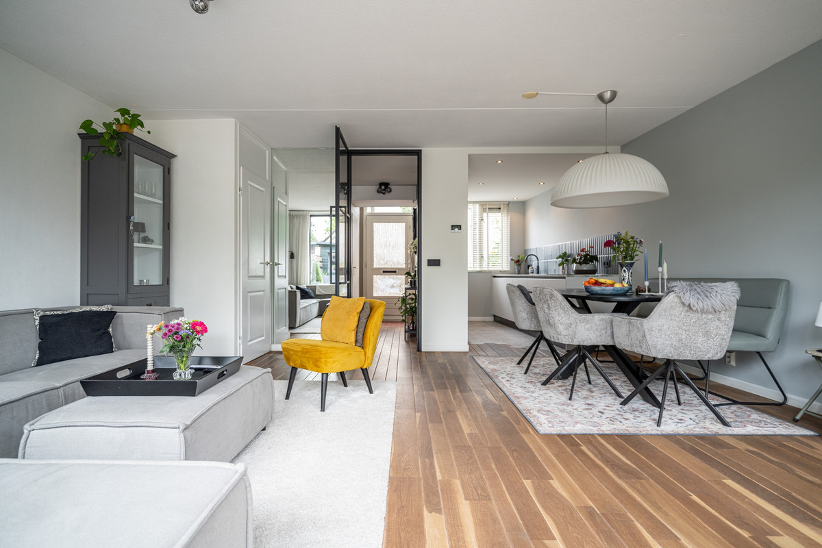 Tussenwoning te koop: Ponyweide 122, Zoetermeer