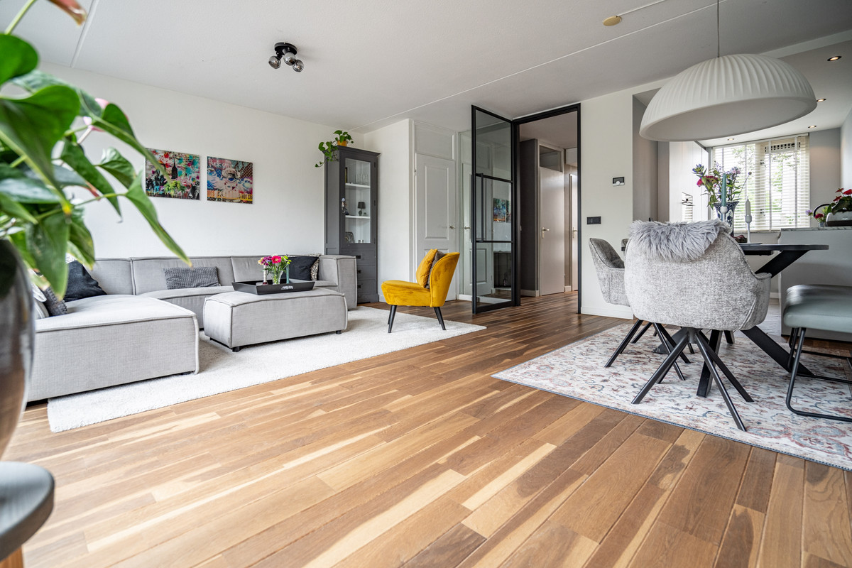 Tussenwoning te koop: Ponyweide 122, Zoetermeer