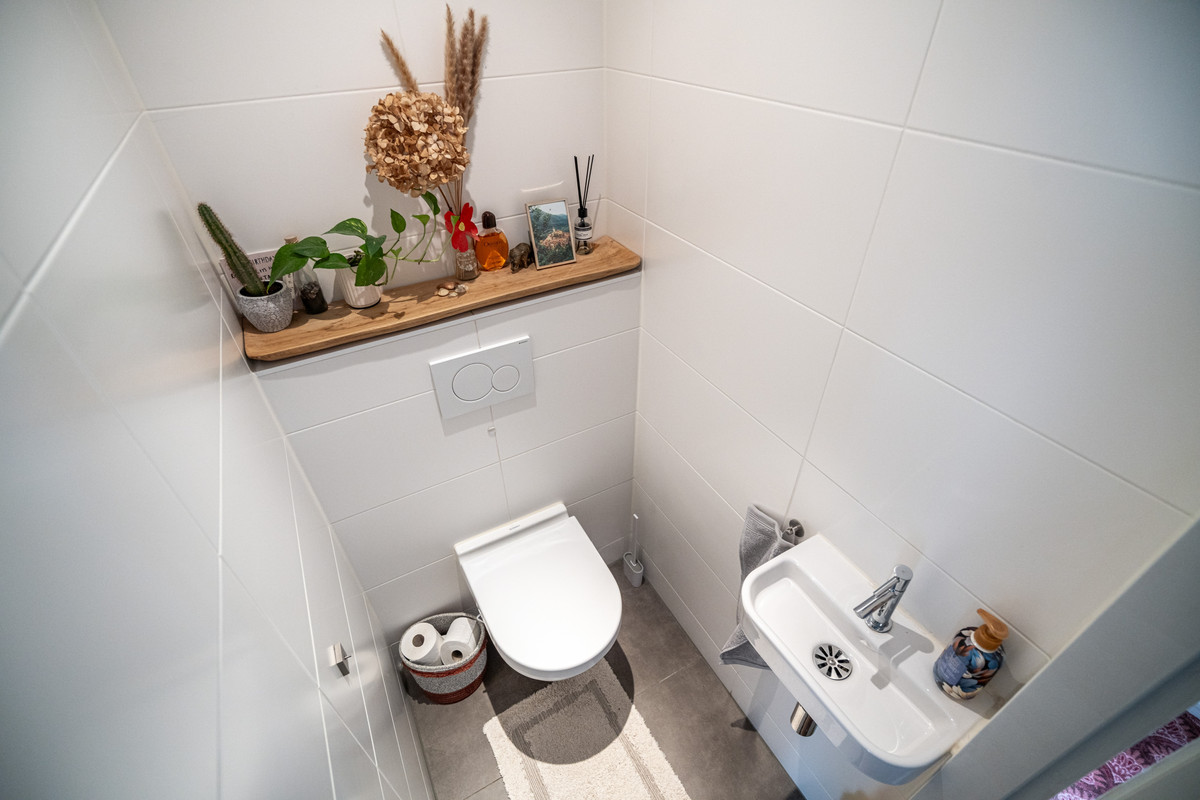 Tussenwoning te koop: Ponyweide 122, Zoetermeer