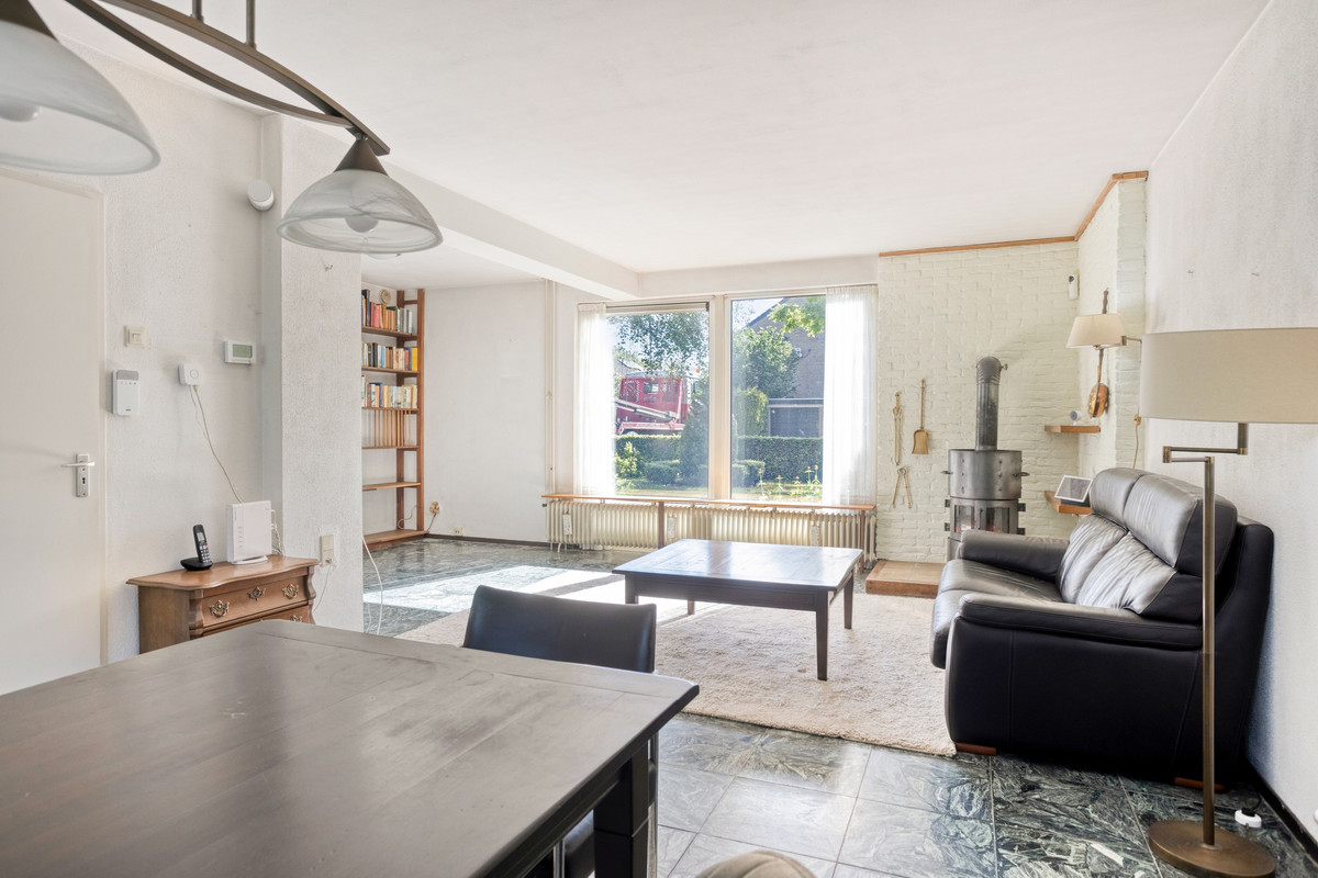 Hoekwoning te koop: Diepenbrocklaan 75, Tilburg