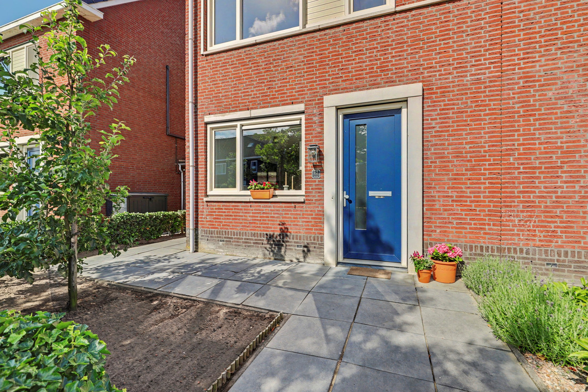 Hoekwoning te koop: Aardbeivlinder 78, Tiel