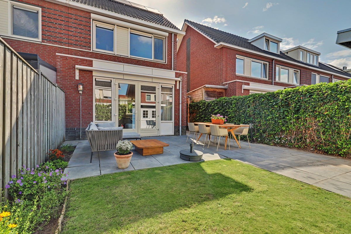 Hoekwoning te koop: Aardbeivlinder 78, Tiel