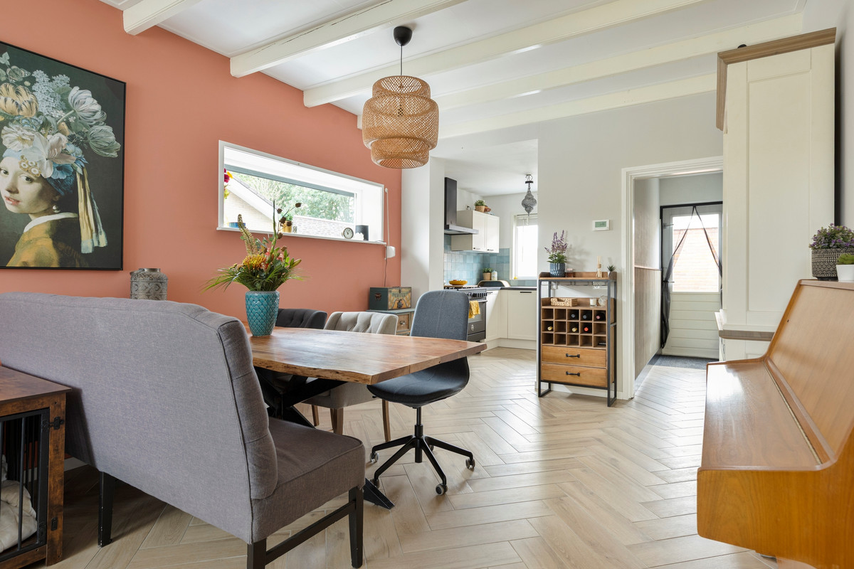 Hoekwoning te koop: Oost Voorgors 50, Middelharnis