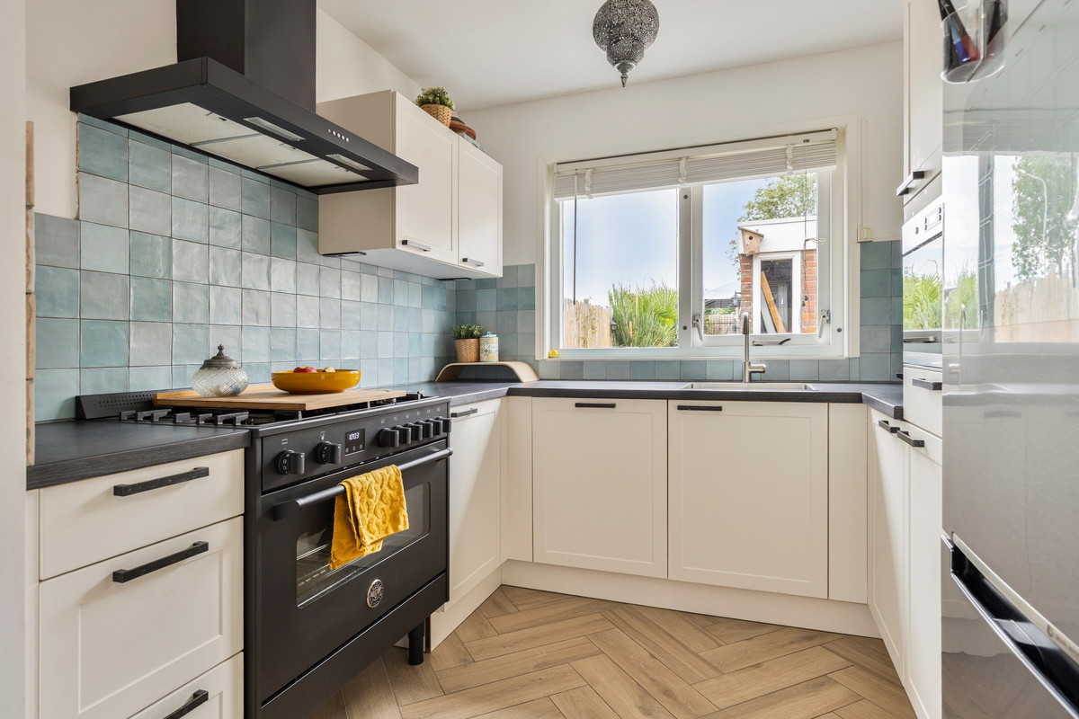 Hoekwoning te koop: Oost Voorgors 50, Middelharnis