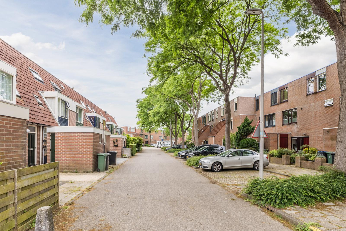 Hoekwoning te koop: Tarweakker 72, Zoetermeer