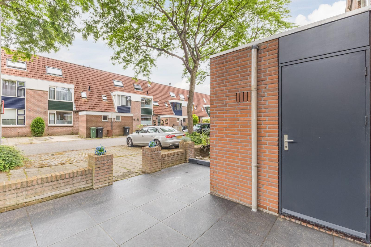 Hoekwoning te koop: Tarweakker 72, Zoetermeer