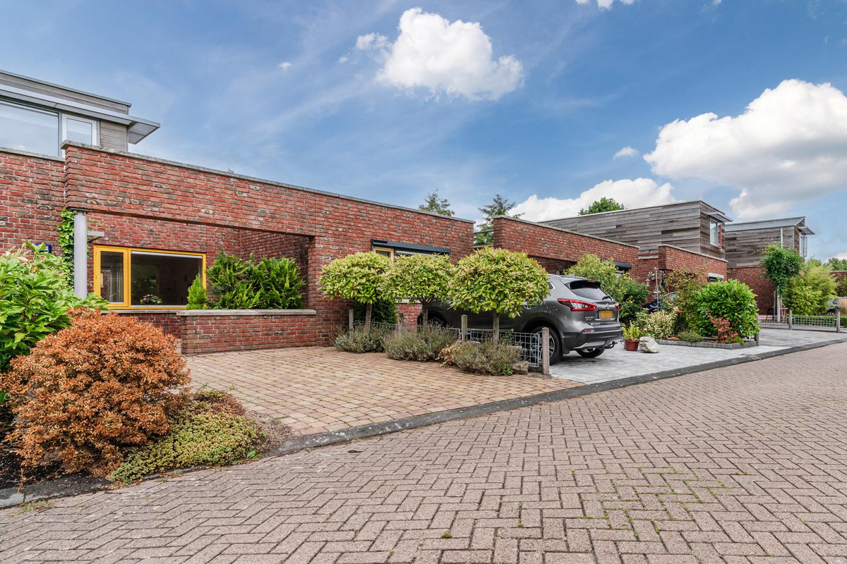 Tussenwoning te koop: Bittervoorn 26, Hoogeveen