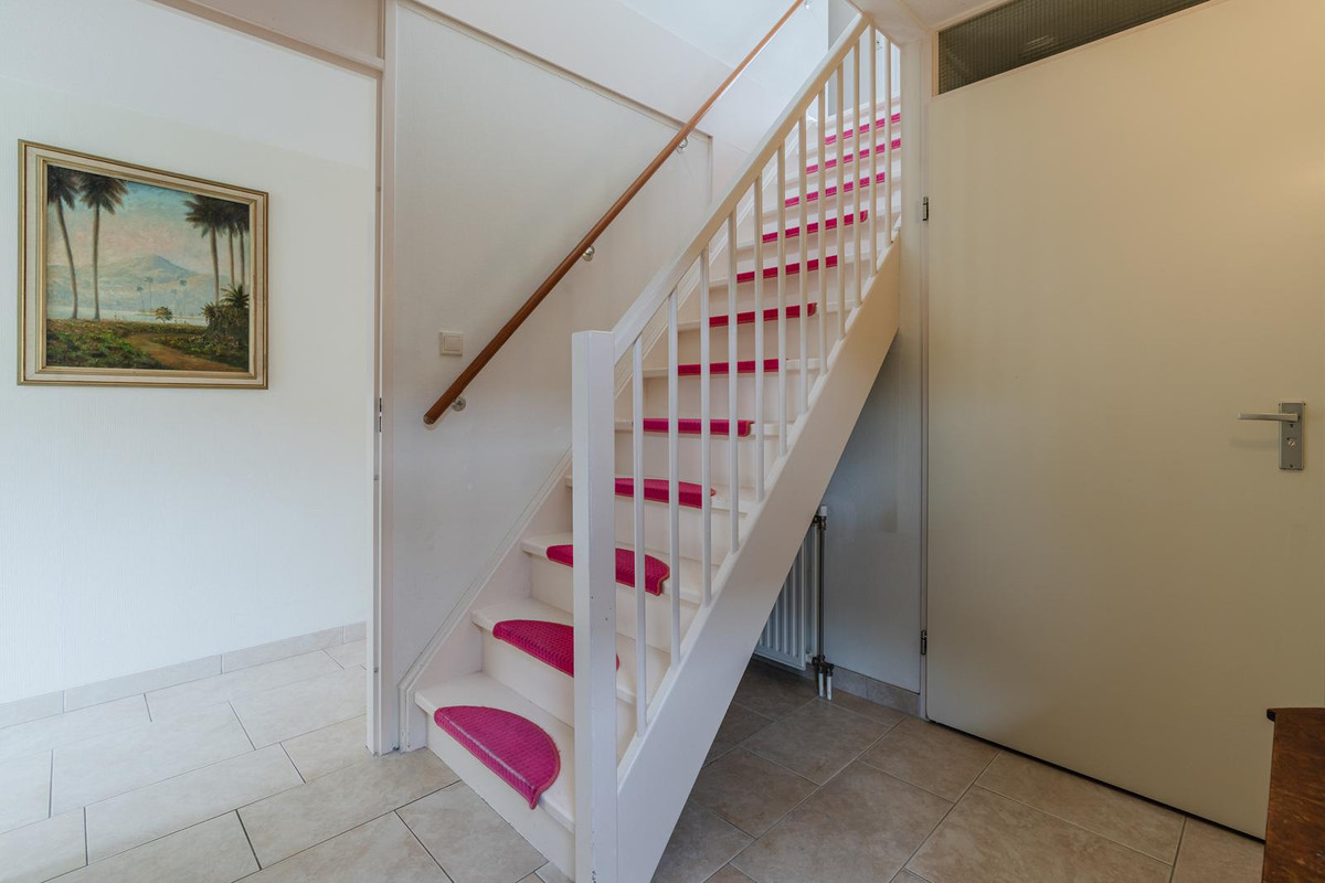 Tussenwoning te koop: Bittervoorn 26, Hoogeveen