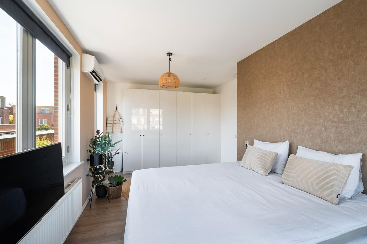 Hoekwoning te koop: Malachiet 35, Rhoon