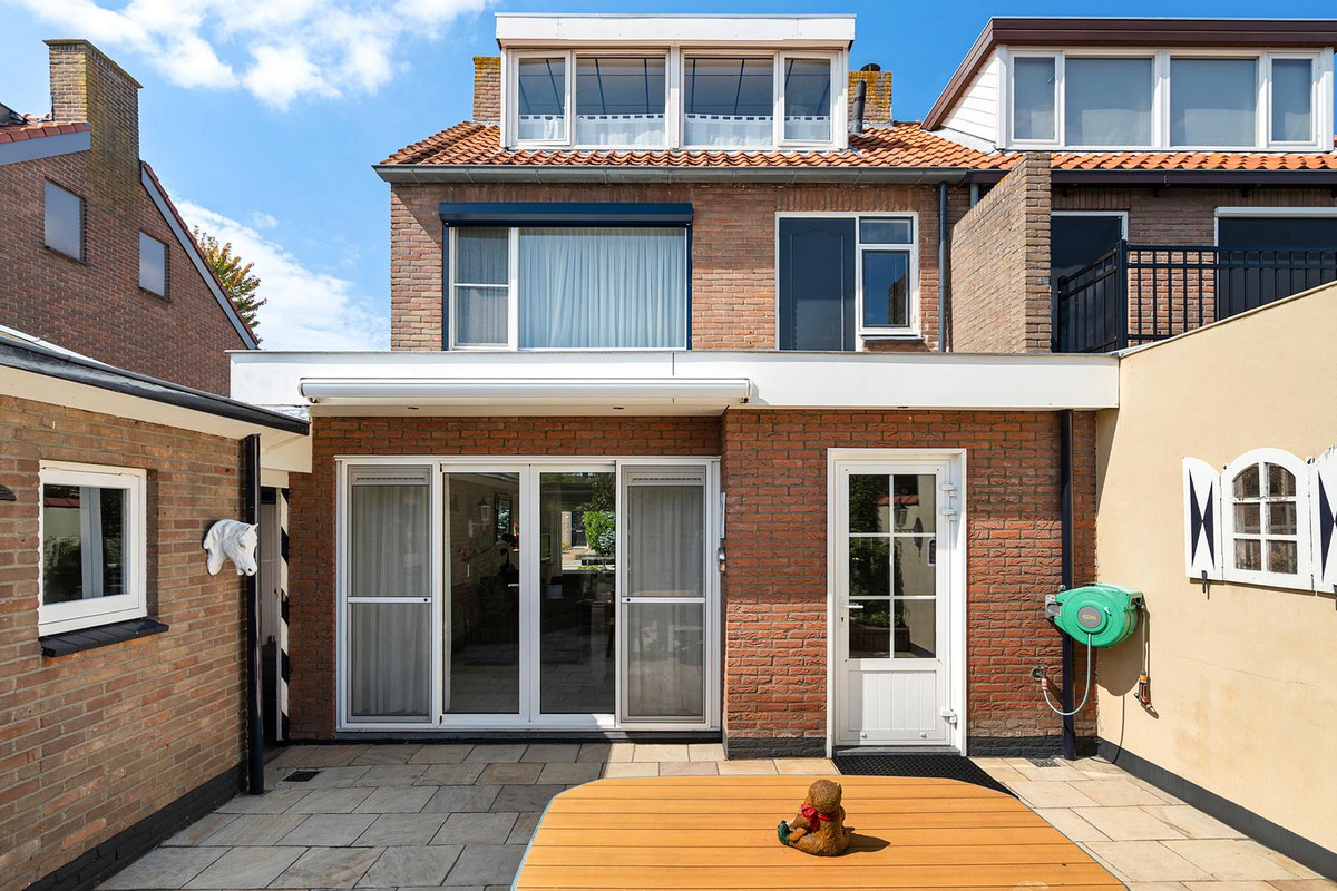 Twee-onder-één-kap te koop: Ekris 30, Woudenberg