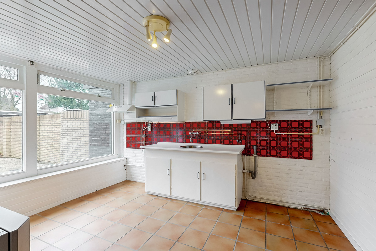 Twee-onder-één-kap te koop: Eisenderstraat 21, Geleen