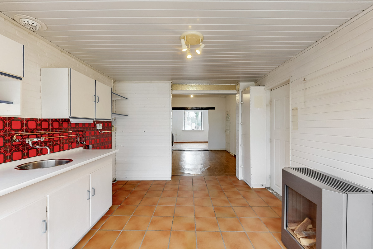 Twee-onder-één-kap te koop: Eisenderstraat 21, Geleen