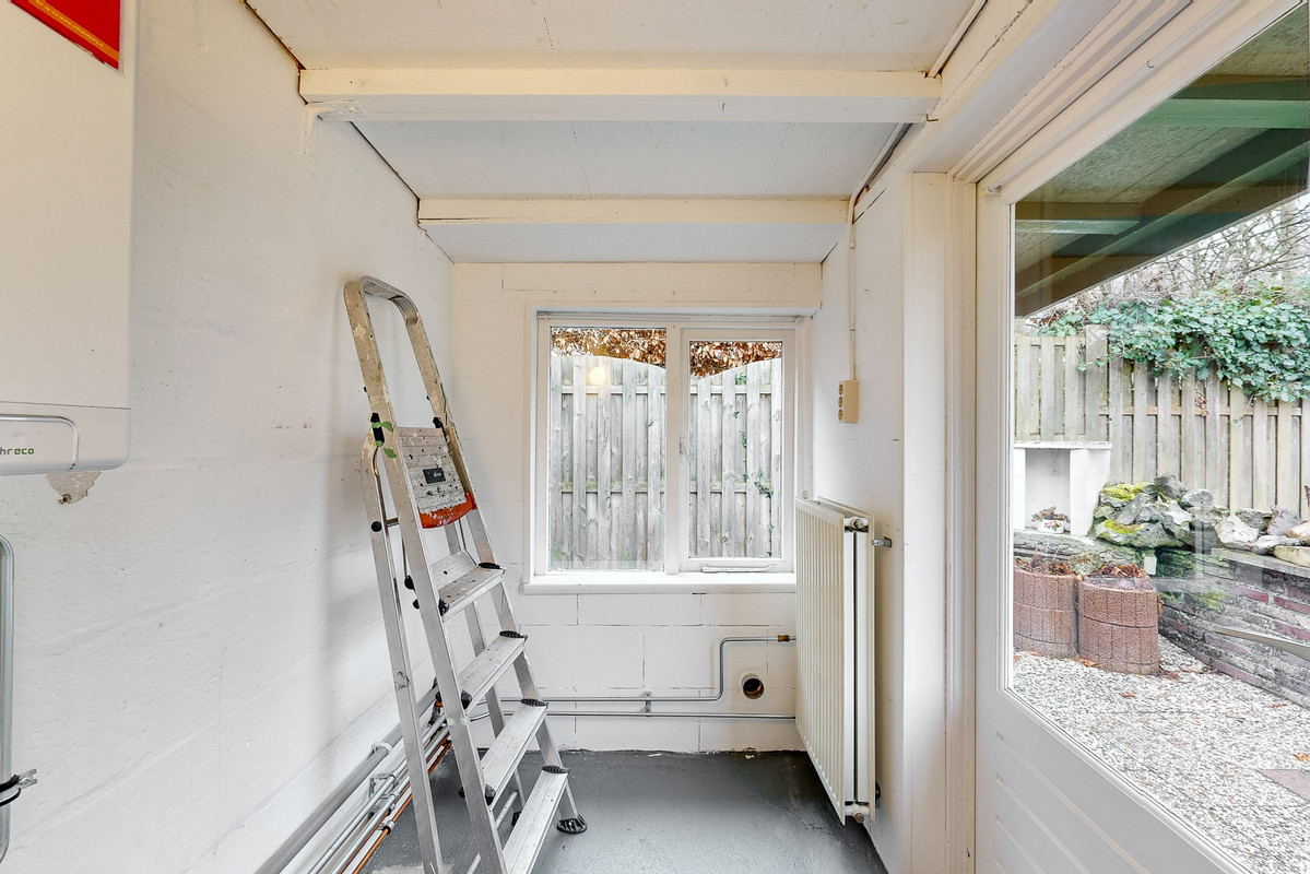 Twee-onder-één-kap te koop: Eisenderstraat 21, Geleen