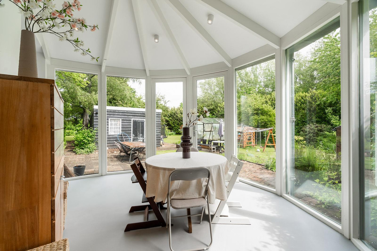 Hoekwoning te koop: Achterzeedijk 71, Barendrecht
