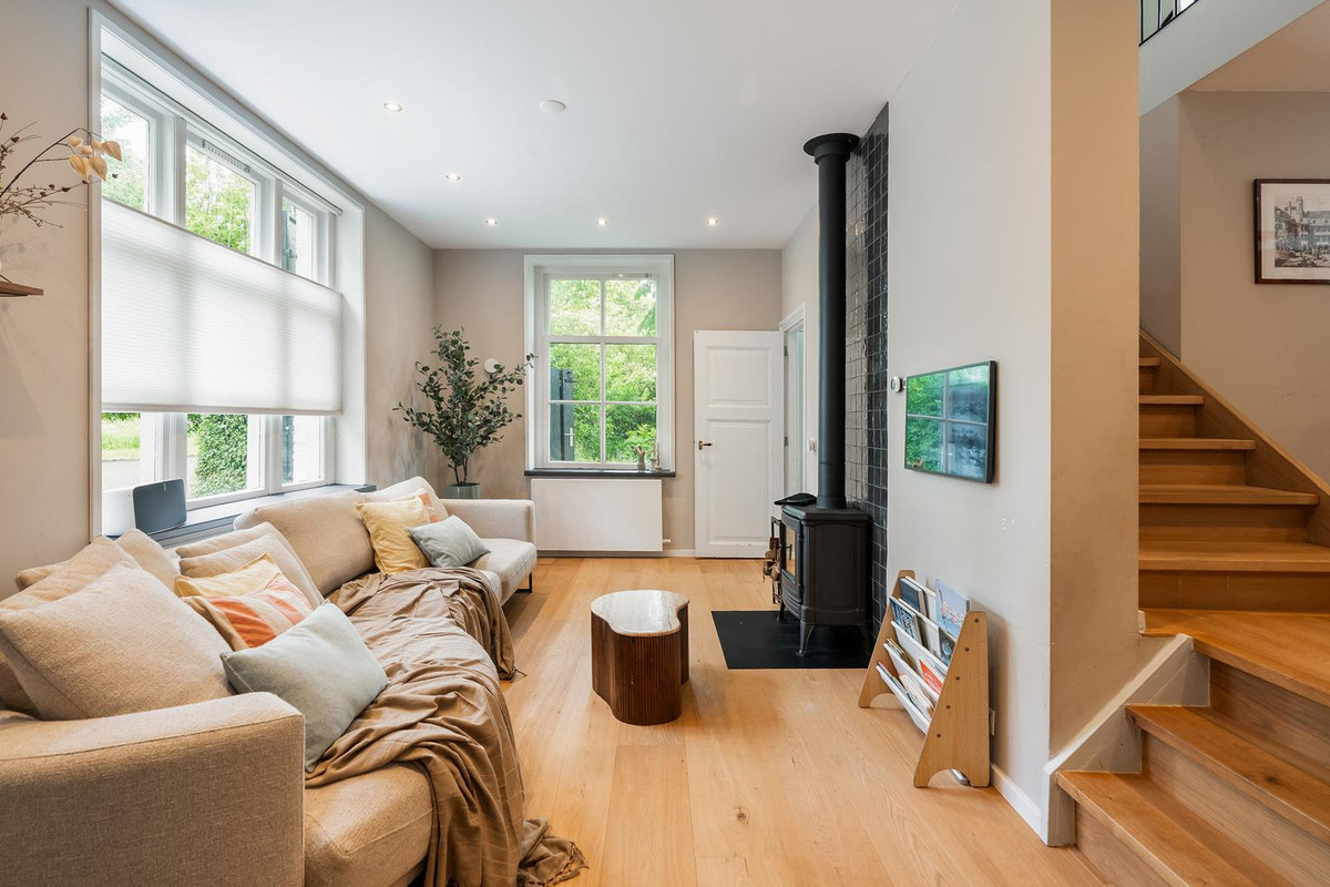 Hoekwoning te koop: Achterzeedijk 71, Barendrecht