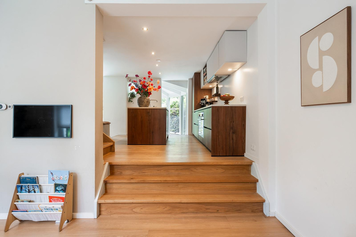 Hoekwoning te koop: Achterzeedijk 71, Barendrecht