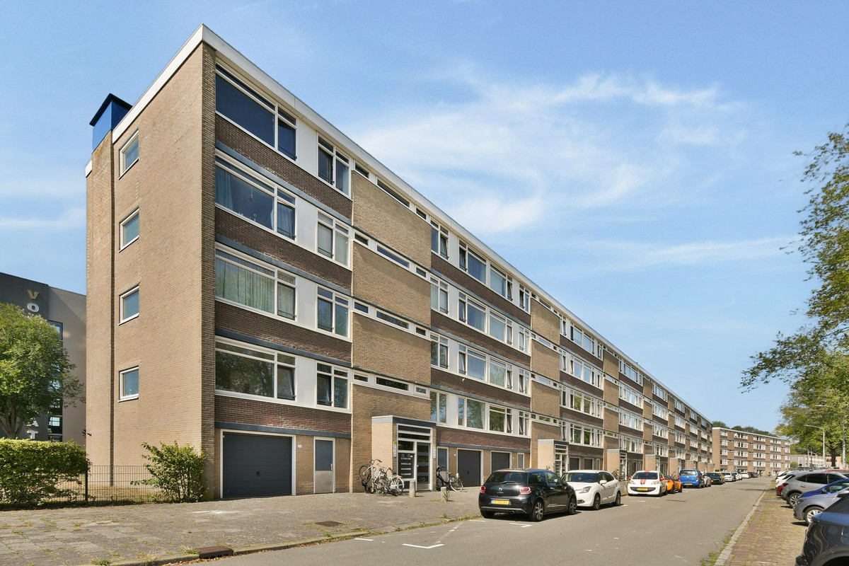Appartement te koop: Huibert Pootlaan 196, Alkmaar