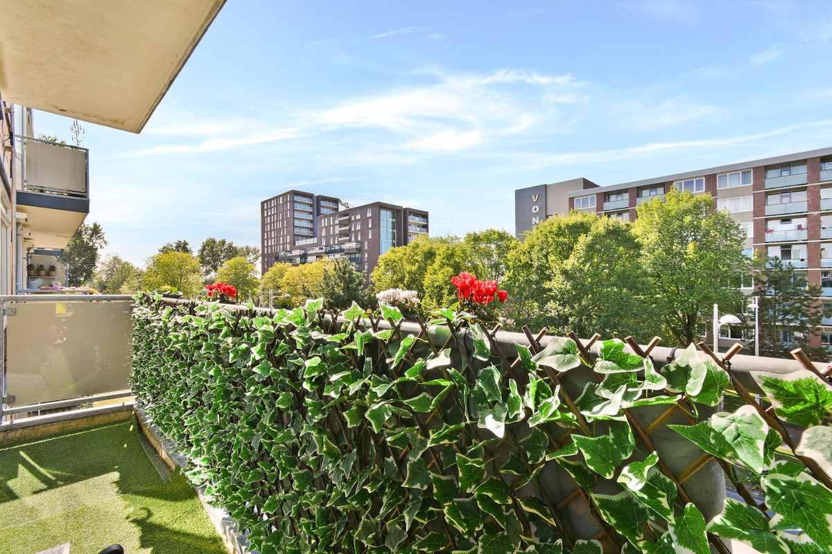 Appartement te koop: Huibert Pootlaan 196, Alkmaar