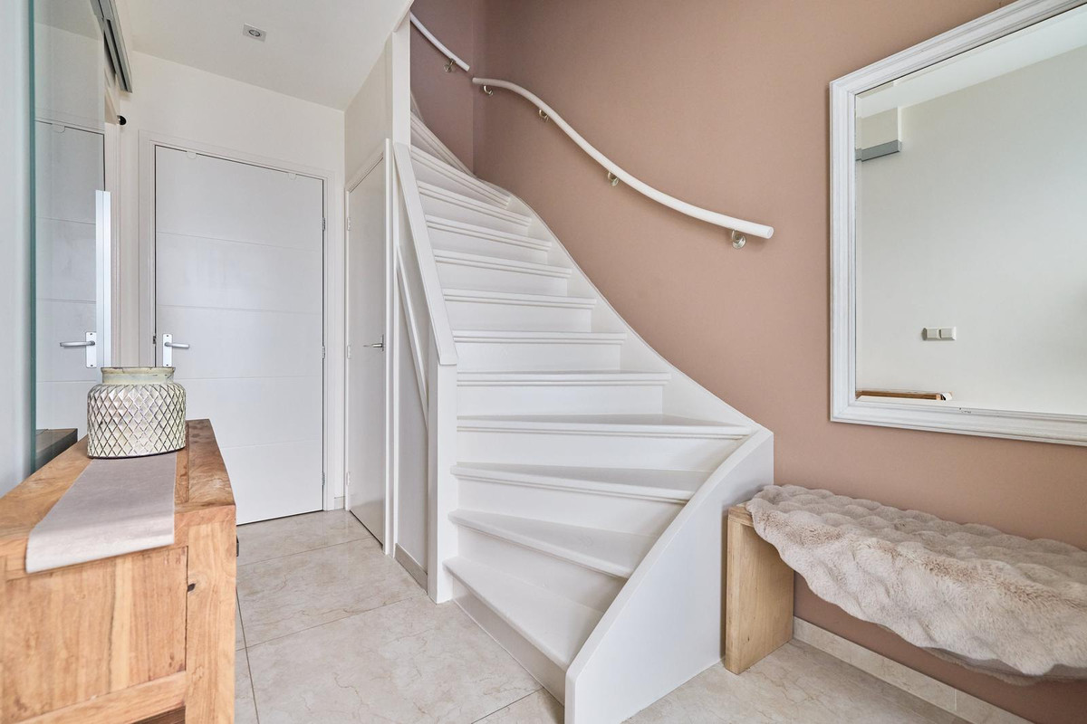 Hoekwoning te koop: Castellumlaan 10, De Meern