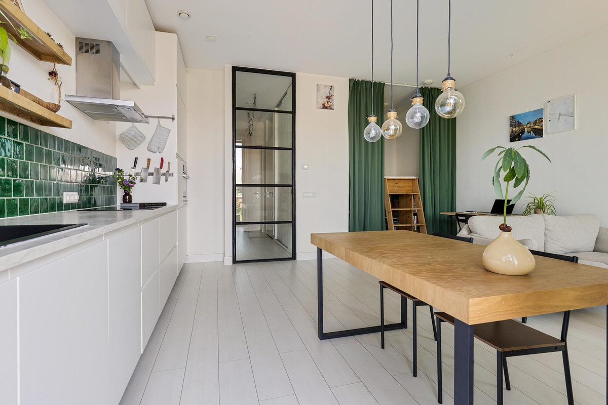 Appartement te koop: Poeldijkstraat 293, Amsterdam