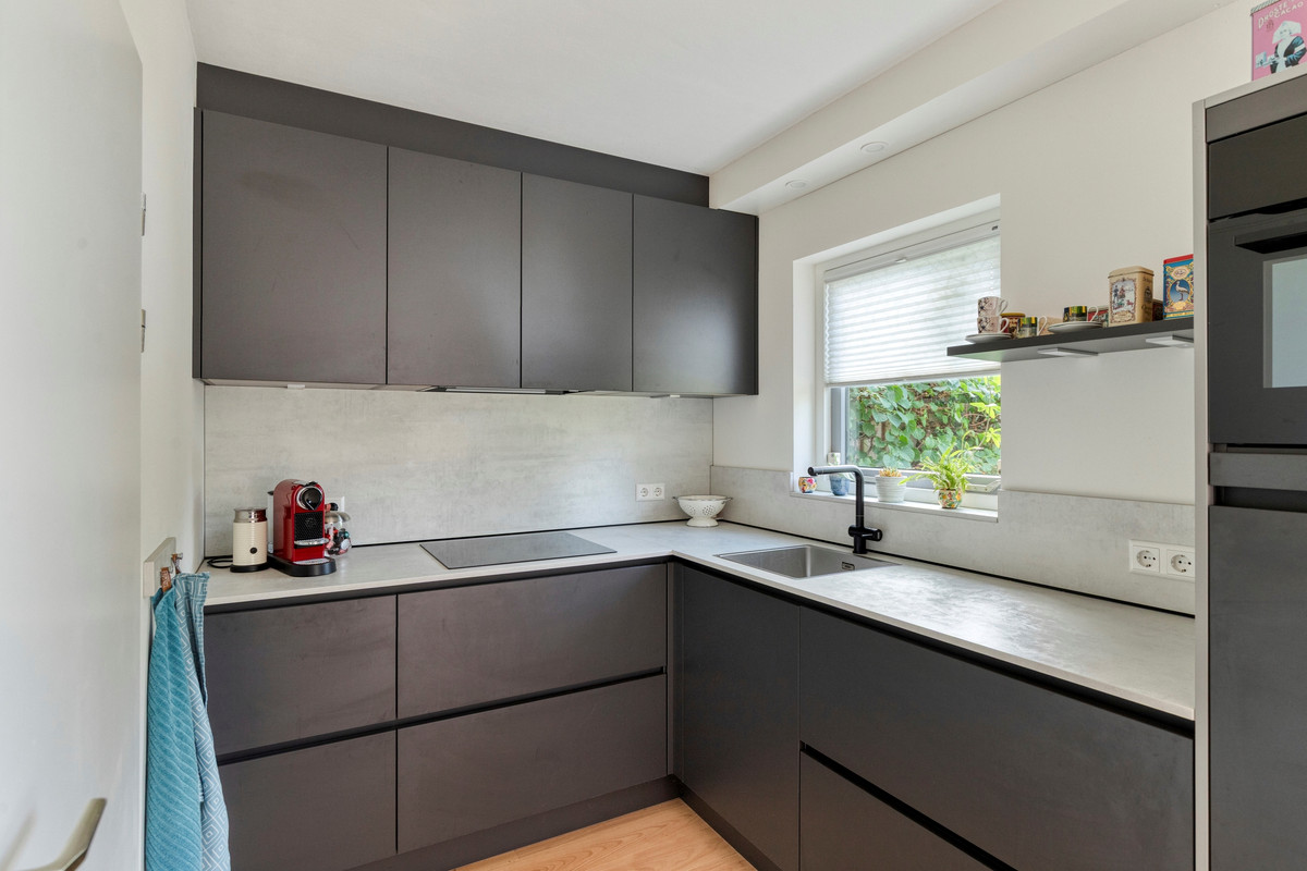 Tussenwoning te koop: Kievitweide 35, Houten