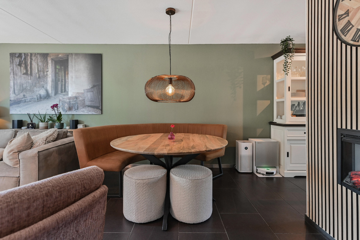 Tussenwoning te koop: Spirea 8, Nootdorp
