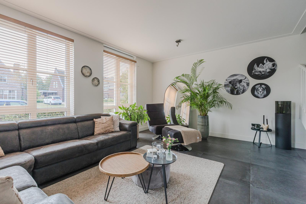 Tussenwoning te koop: Hofse Hoeve 11, Schaijk