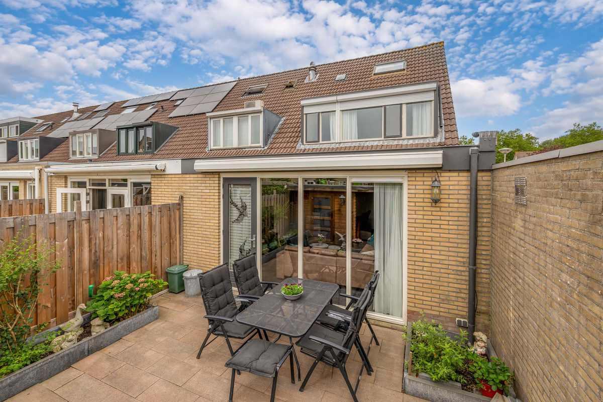 Tussenwoning te koop: Zuidplaslaan 68, Waddinxveen