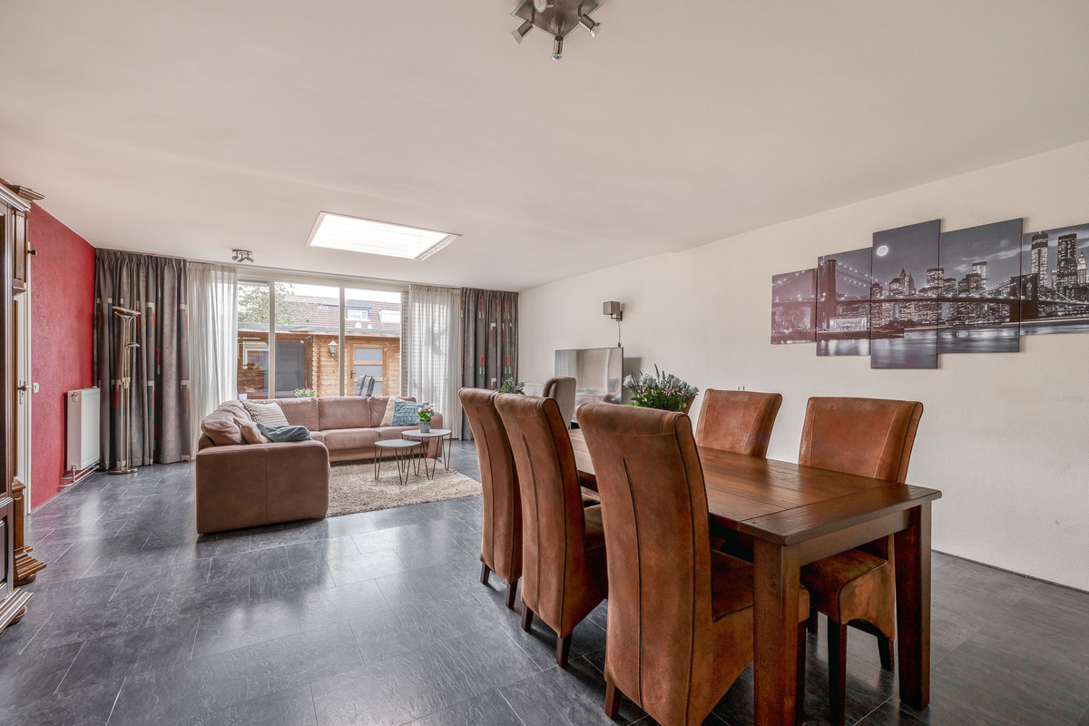 Tussenwoning te koop: Zuidplaslaan 68, Waddinxveen