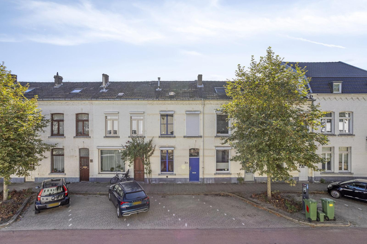 Tussenwoning te koop: Meerssenerweg 193, Maastricht