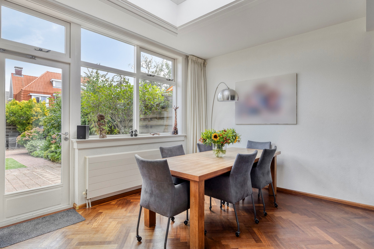 Tussenwoning te koop: Juffermansstraat 28, Oegstgeest