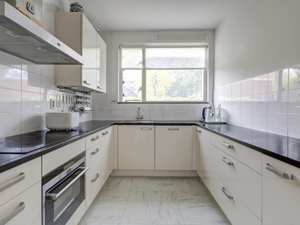 Moltzerstraat 8
