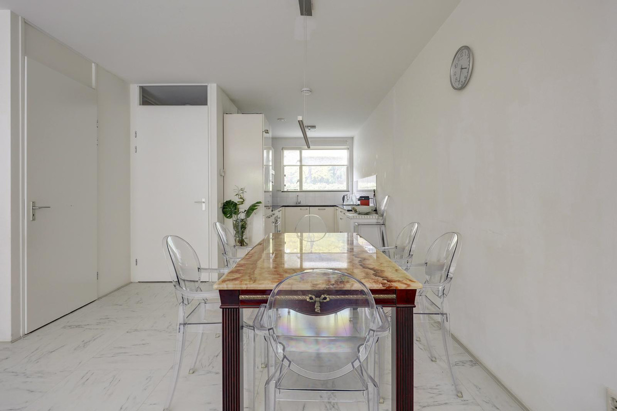 Tussenwoning te koop: Moltzerstraat 8, Rotterdam