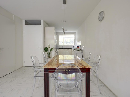 Moltzerstraat 8
