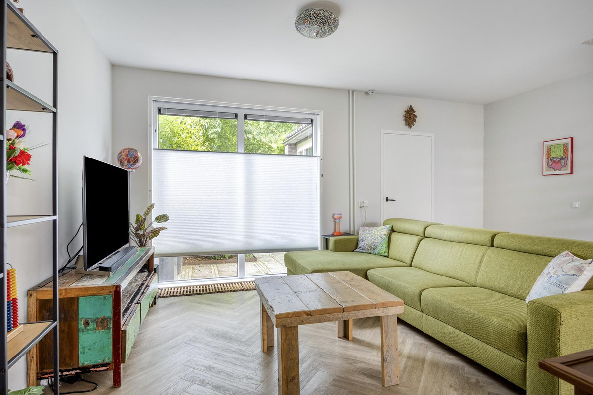 Tussenwoning te koop: Ollandse loop 24, Tilburg