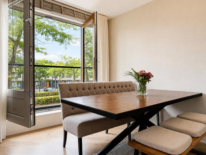 Avenue Carré 184
