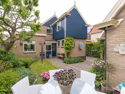 Bernhardstraat 12