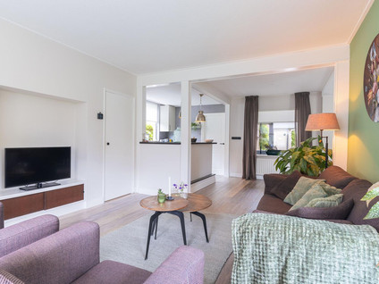 Bernhardstraat 12