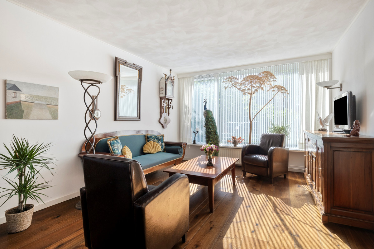 Tussenwoning te koop: Lingestraat 11, Leiden